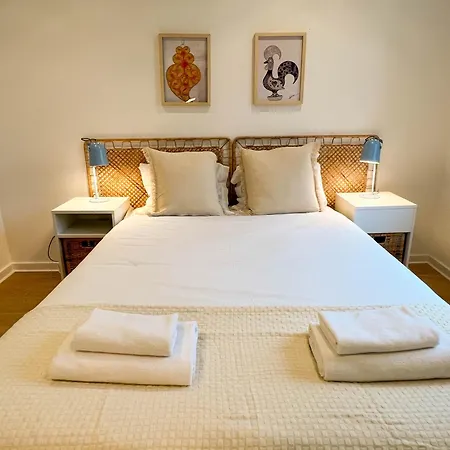 Madragoa Charm & Comfort Апартаменти *