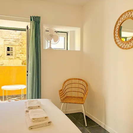 Madragoa Charm & Comfort *