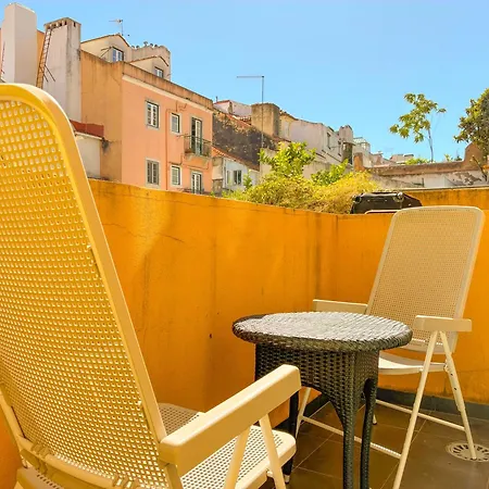 Madragoa Charm & Comfort Апартаменти