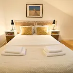 Apartment Madragoa Charm & Comfort